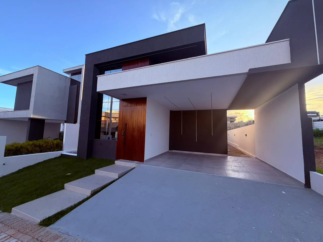 Casa térrea com 3 suítes no Monte Carlo — foto 1